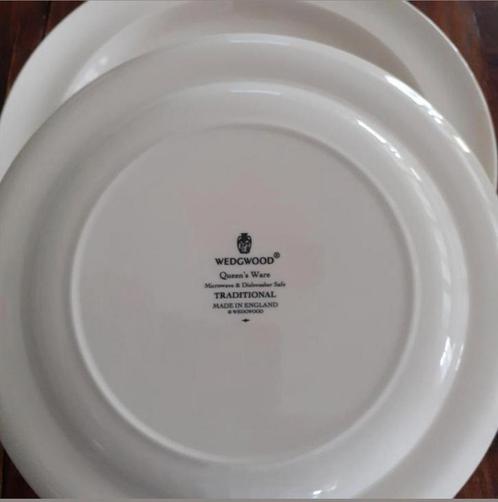 Wedgwood Traditional plane ontbijtborden en dinerborden, Antiek en Kunst, Antiek | Servies los, Ophalen of Verzenden