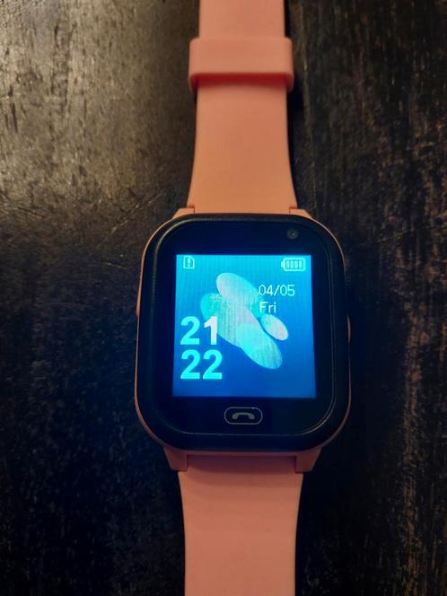 Kids horloge eigenlijk nieuw, Sieraden, Tassen en Uiterlijk, Smartwatches, Zo goed als nieuw, Android, GPS, Ophalen