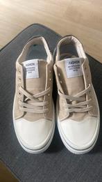 Sneakers nieuw maat 38 en 44, Ophalen, Zo goed als nieuw, Overige kleuren