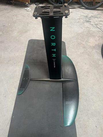 Nette norht sonar surf foil set beschikbaar voor biedingen