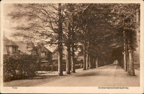 Ede Amsterdamsche Straatweg uitg Corn. Hartgers, Verzamelen, Ansichtkaarten | Nederland, Gelopen, Gelderland, 1920 tot 1940, Verzenden
