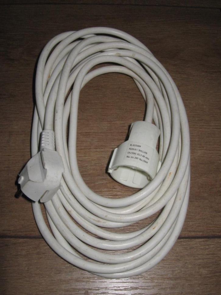 ELECTRA : VERLENGSNOER 6 MTR. - GEAARD - ZIE ADV., Doe-het-zelf en Verbouw, Elektra en Kabels, Zo goed als nieuw, Kabel of Snoer