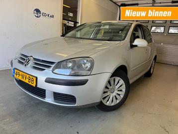 Volkswagen GOLF 1.6 FSI Trendline 5drs AIRCO NAVI NAP APK RI beschikbaar voor biedingen