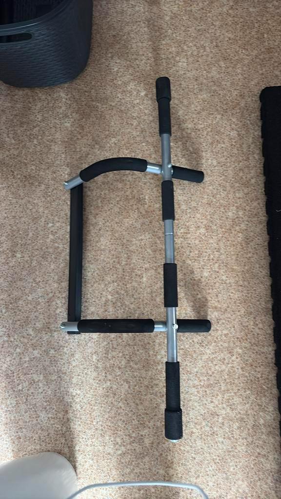 Optrekstang zgan, Sport en Fitness, Fitnessmaterialen, Zo goed als nieuw, Overige typen, Ophalen