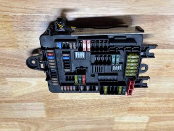 Zekeringkast BMW F20,F21,F30,F31 926111103 beschikbaar voor biedingen