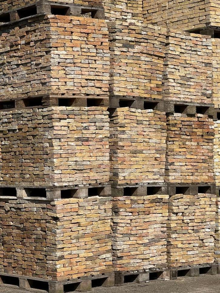 20.000 stuks Friese geeltjes appelbloesem steen 18x4x9cm, Doe-het-zelf en Verbouw, Metselstenen, Gebruikt, Bakstenen, Ophalen