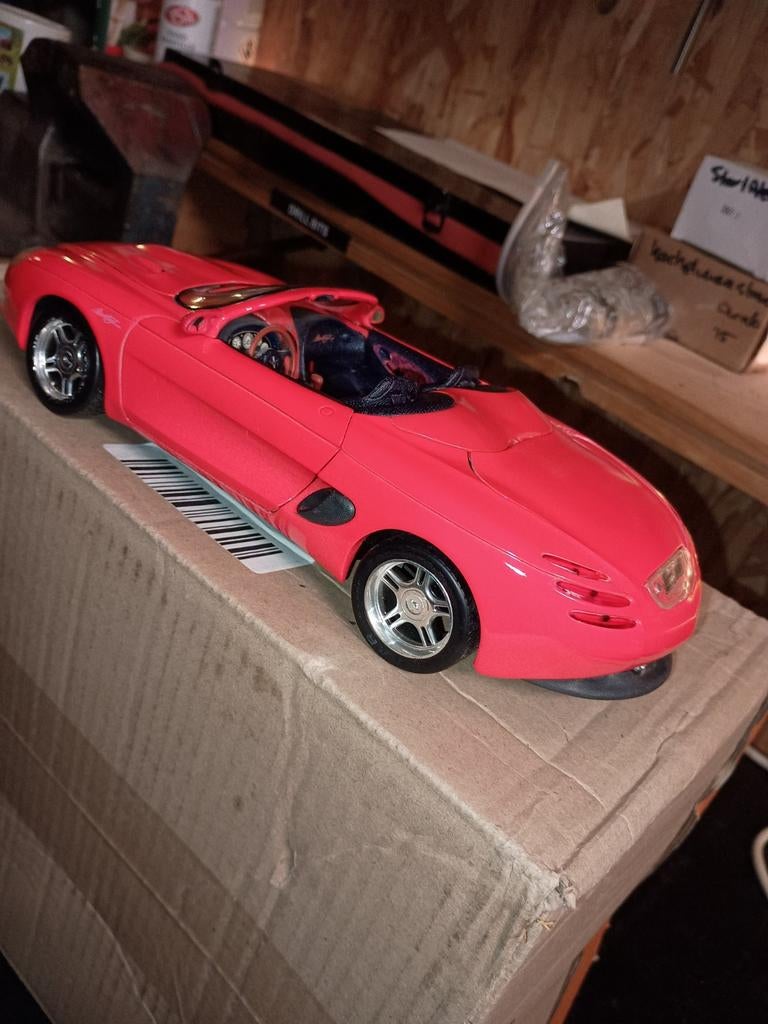 Ford Mustang modelauto, Ophalen