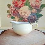 Petrus Regout, pastel geel roomkannetje, Antiek en Kunst, Antiek | Servies los, Ophalen of Verzenden
