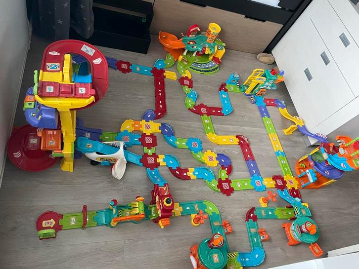 VTech Toet Toet baan (grote set), Kinderen en Baby's, Speelgoed | Vtech, Gebruikt, 2 tot 4 jaar, Ophalen