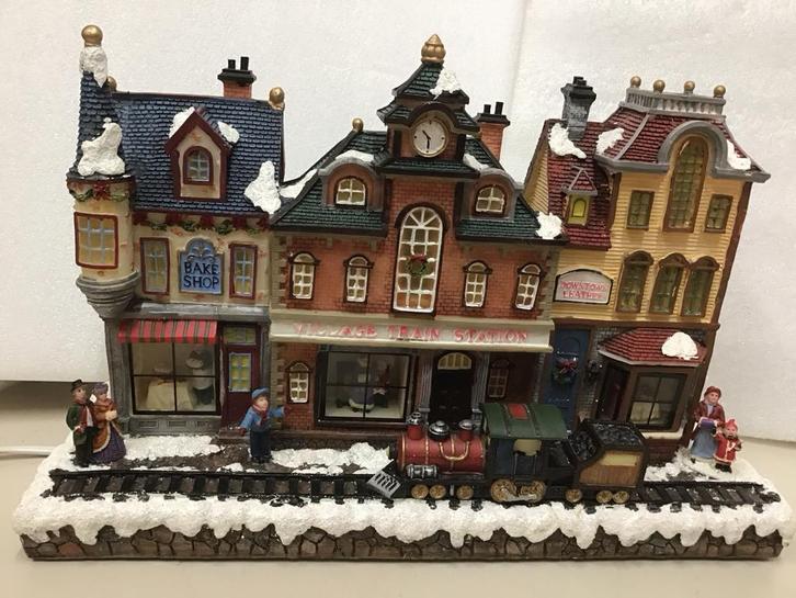 Kerstdorp Station met Winkeltjes, Diversen, Kerst, Zo goed als nieuw, Ophalen of Verzenden