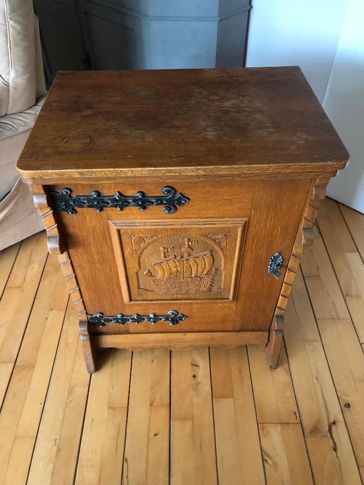 Naaimachine kast. Als opbergkast omgebouwd. Naaimachinekast, Huis en Inrichting, Kasten | Overige, Gebruikt, Ophalen