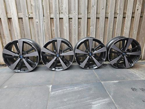 Mooie velgensets: 1e OEM Subaru en 2e after market (18 inch), Auto-onderdelen, Banden en Velgen, Velg(en), Zomerbanden, 18 inch