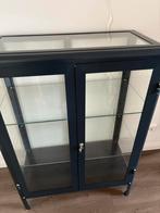IKEA vitrinekast Fabrikör - donkerblauw, Huis en Inrichting, Kasten | Vitrinekasten, Ophalen, 100 tot 150 cm, 50 tot 100 cm, Zo goed als nieuw