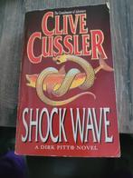 Boek Clive Cussler shock wave, Boeken, Avontuur en Actie, Ophalen of Verzenden