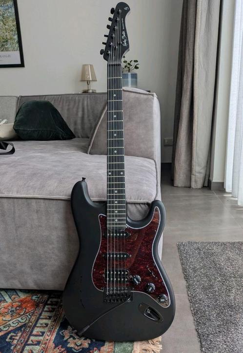 Electrische gitaar Harley Benton ST-20HSS, Muziek en Instrumenten, Snaarinstrumenten | Gitaren | Elektrisch, Zo goed als nieuw