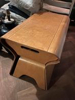 Bloom kindertafel met 2 stoeltjes – Houten set, Kinderen en Baby's, Kinderkamer | Tafels en Stoelen, Ophalen of Verzenden, Gebruikt