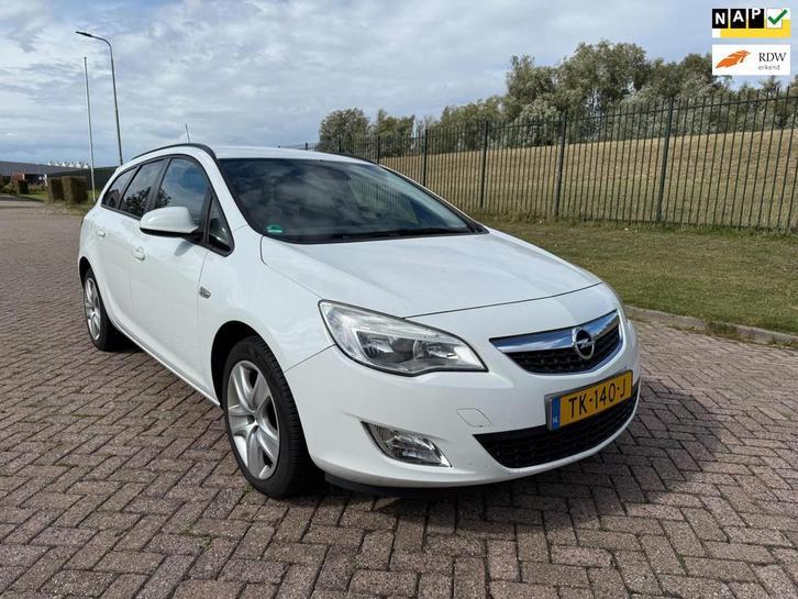 Opel Astra Sports Tourer 1.4 Turbo Cosmo, Auto's, Opel, Bedrijf, Te koop, Astra, ABS, Airbags, Airconditioning, Boordcomputer