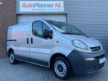 Opel Vivaro 2.0 Benzine! Btw Vrij! Lage kmstand! beschikbaar voor biedingen