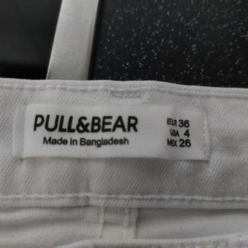 Pull&Bear jeans wit maat 36 goede staat beschikbaar voor biedingen