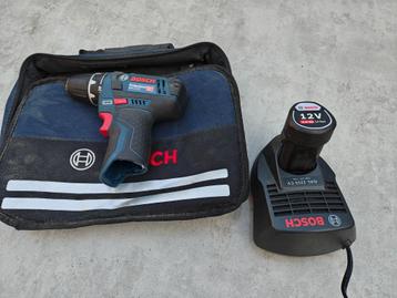 Bosch Professional GSR 12V-15 met accu+lader beschikbaar voor biedingen