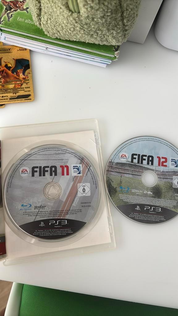 FIFA 11 en FIFA 12 PS3, Spelcomputers en Games, Games | Sony PlayStation 3, Zo goed als nieuw, Sport, 3 spelers of meer, Vanaf 3 jaar
