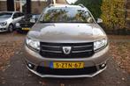 Dacia Logan MCV 0.9 TCe Prestige Navi/Cruise (bj 2015), Auto's, Gebruikt, Origineel Nederlands, Bedrijf, Handgeschakeld