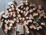 Houten blokjes ongeveer 75 stuks, bouwstenen,diverse vormen,, Ophalen of Verzenden, Gebruikt