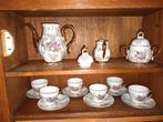 Sier Servies met Rozen en Gouden Accenten, Ophalen