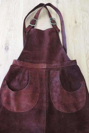 Vintage rok van leer, leren rok met bretels, jaren 1970 beschikbaar voor biedingen