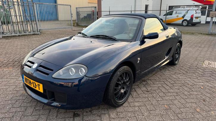 MG TF automaat met soft en hardtop., Auto's, MG, Particulier, Centrale vergrendeling, Elektrische ramen, Lichtmetalen velgen, Metallic lak