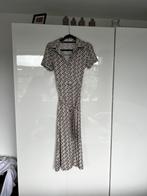 Stijlvolle Jurk met Geometrisch Patroon en Ceintuur maat M, Maat 38/40 (M), By swan, Beige, Ophalen of Verzenden