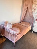 Minnen (meegroei)bed Ikea roze incl lattenbodem en matras, 70 tot 85 cm, Zo goed als nieuw, 180 cm of meer, Ophalen