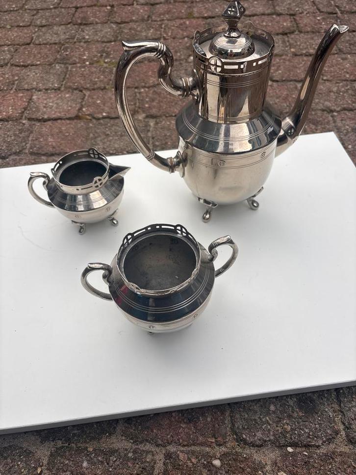 Koffie- en Theeservies, 3-delig, Huis en Inrichting, Woonaccessoires | Dienbladen, Gebruikt, Metaal, Ophalen of Verzenden