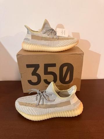 Yeezy Boost 350 V2   Adidas beschikbaar voor biedingen