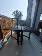 Foldable garden table - perfect for 2 or 4 people, Ophalen of Verzenden, Zo goed als nieuw, Rechthoekig, Hout