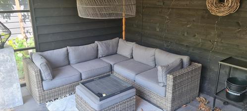 Mooie nette lounge hoekbank Levante loungebank, Tuin en Terras, Tuinsets en Loungesets, Zo goed als nieuw, Bank, Hocker, Ophalen