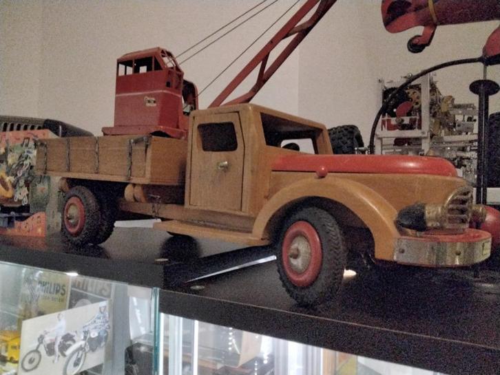 Houten vrachtwagen, Antiek en Kunst, Antiek | Speelgoed, Ophalen of Verzenden