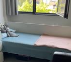 Ikea single white bed, Huis en Inrichting, Slaapkamer | Bedden, Eenpersoons, Wit, Ophalen of Verzenden, Zo goed als nieuw