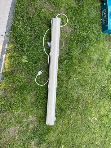 TL lamp inclusief buis 1,25m beschikbaar voor biedingen