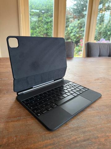 Apple Magic Keyboard iPad Pro 11” & Air 11” | nette staat beschikbaar voor biedingen