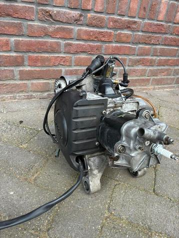 Hexagon 150cc 2t beschikbaar voor biedingen