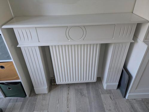 Radiator ombouw wit en grijs, Huis en Inrichting, Haarden, Gebruikt, Elektrische haard, Ophalen