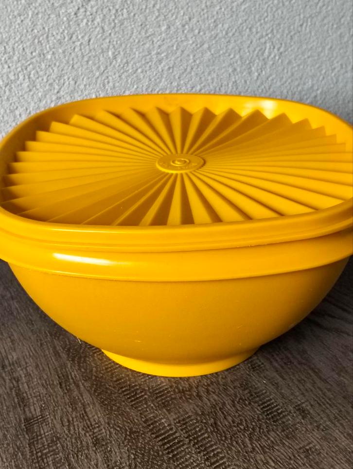 Vintage Tupperware Koektrommel - Geel, Huis en Inrichting, Keuken | Keukenbenodigdheden, Gebruikt, Ophalen of Verzenden