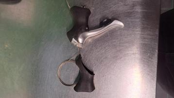 Tiagra shifter flight deck beschikbaar voor biedingen