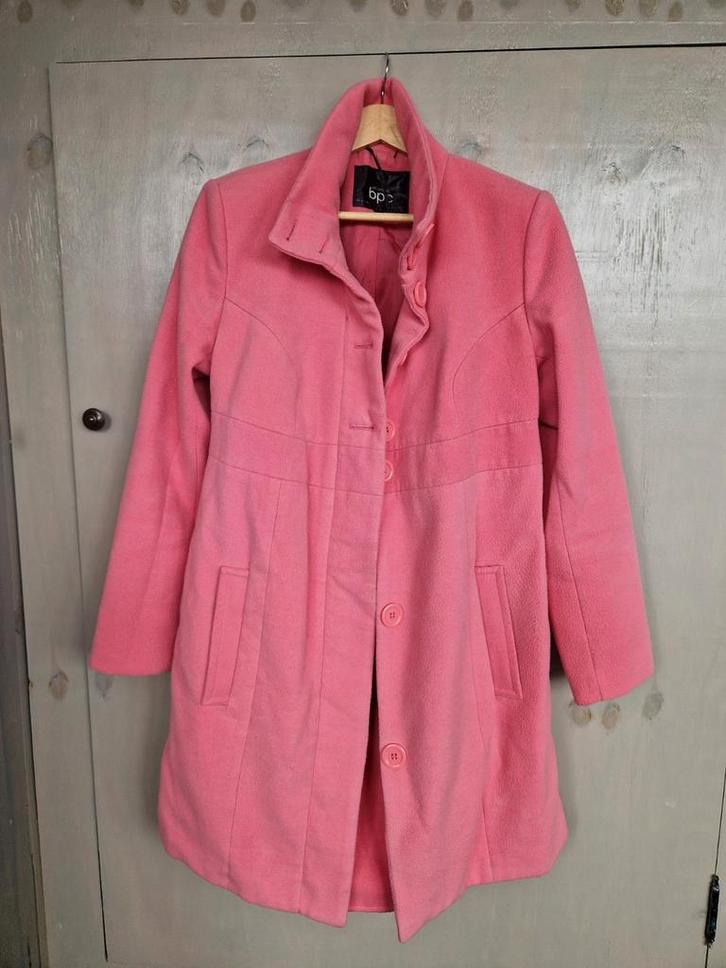 Roze Mama BPC Zwangerschapsjas - Draagjas, Kleding | Dames, Positiekleding, Gedragen, Maat 38/40 (M), Roze, Ophalen of Verzenden