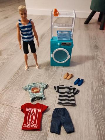 Barbie Ken met wasmachine en accessoires beschikbaar voor biedingen