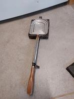 tostiijzer  tosti-ijzer en wafelijzer boven kampvuurtje bbq, Ophalen of Verzenden, Gebruikt