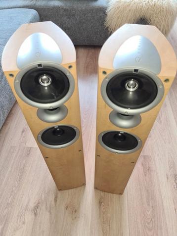 KEF Q4 Luidprekers.. beschikbaar voor biedingen