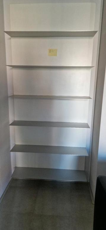 Aluminium Planken - Minimalistisch Design beschikbaar voor biedingen