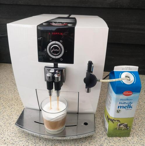 Jura Impressa J5 met cappucinatore unit, Witgoed en Apparatuur, Koffiezetapparaten, Zo goed als nieuw, Ophalen